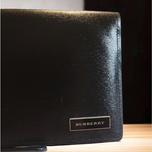 BURBERRY Black Leather Wallet In EUC with COA - Picture 8 of 13